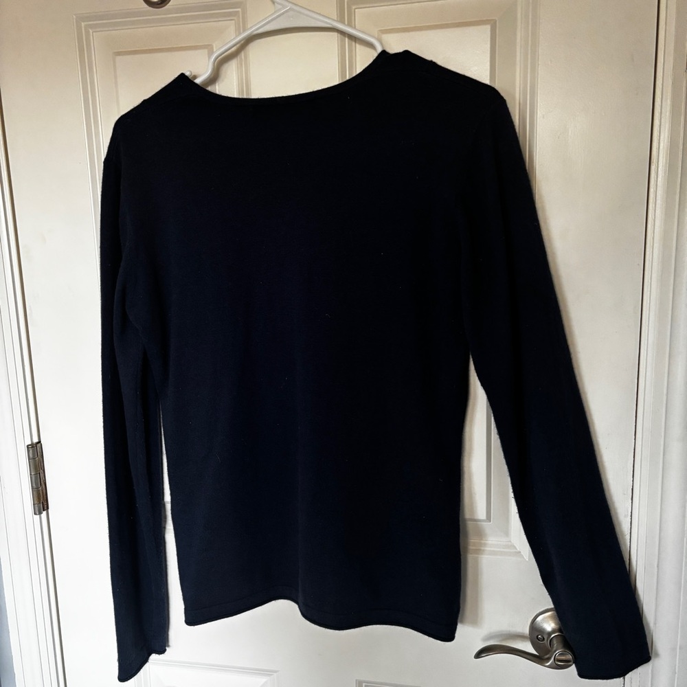 Title Nine V-Neck Knotted Sweater in Navy size M EUC - Picture 7 of 8